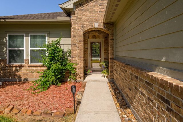4018 Avenue L, Santa Fe, TX 77510