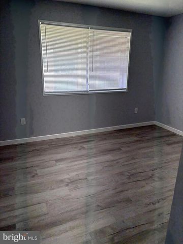 5464 85TH AVE #201, Hyattsville, MD 20784