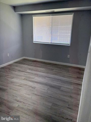 5464 85TH AVE #201, Hyattsville, MD 20784