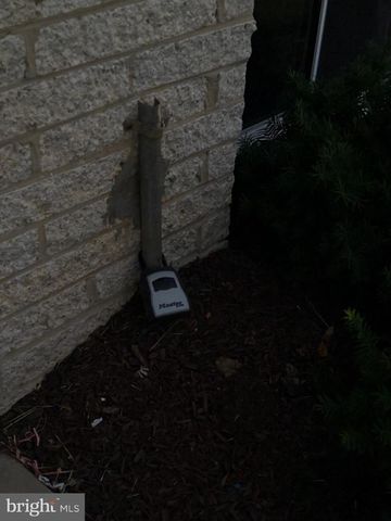 5464 85TH AVE #201, Hyattsville, MD 20784