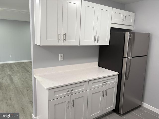 5464 85TH AVE #201, Hyattsville, MD 20784