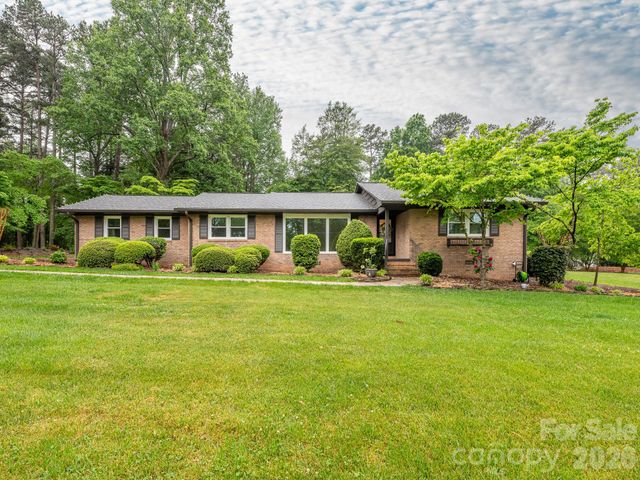8536 Circle Drive, Mount Pleasant, NC 28124