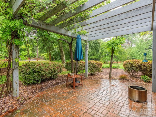 8536 Circle Drive, Mount Pleasant, NC 28124