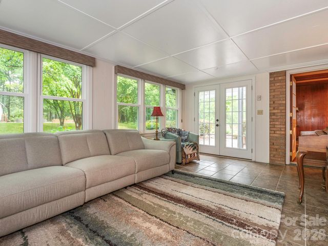 8536 Circle Drive, Mount Pleasant, NC 28124