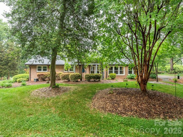 8536 Circle Drive, Mount Pleasant, NC 28124