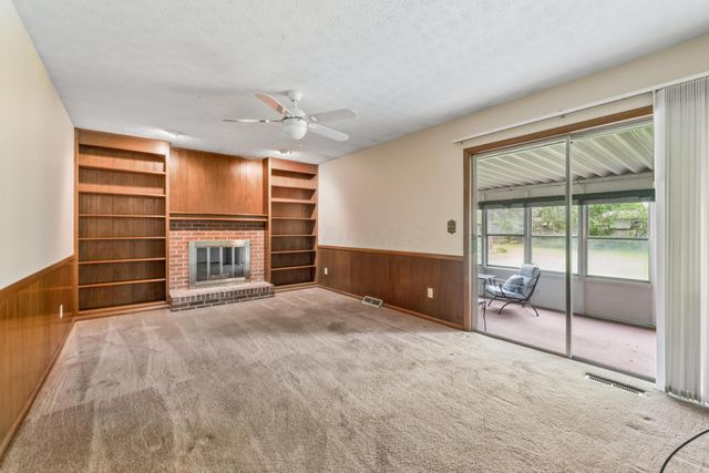 6169 Meadow Wood Lane, Columbus, OH 43228