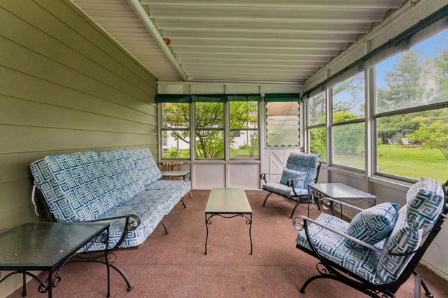 6169 Meadow Wood Lane, Columbus, OH 43228