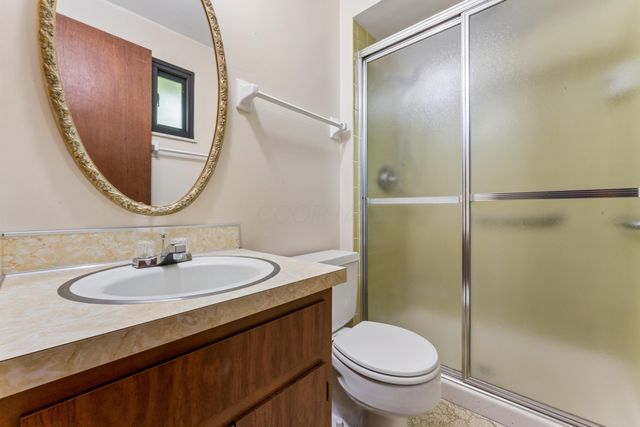 6169 Meadow Wood Lane, Columbus, OH 43228