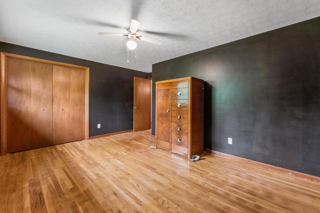 6169 Meadow Wood Lane, Columbus, OH 43228