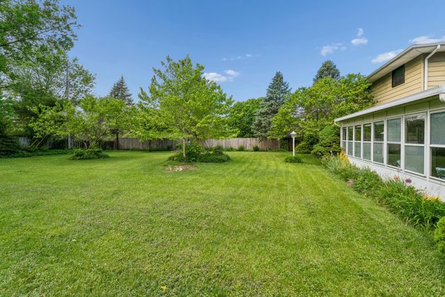 6169 Meadow Wood Lane, Columbus, OH 43228