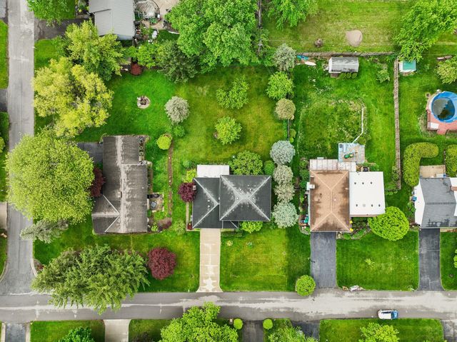 6169 Meadow Wood Lane, Columbus, OH 43228