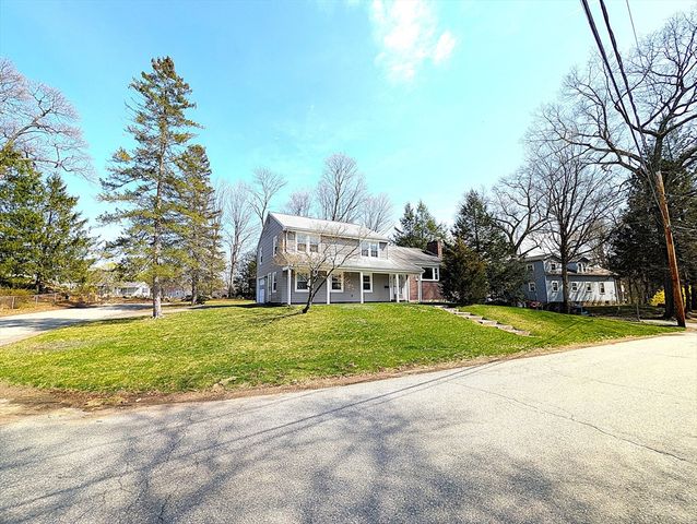 1 Louise St, Maynard, MA 01754