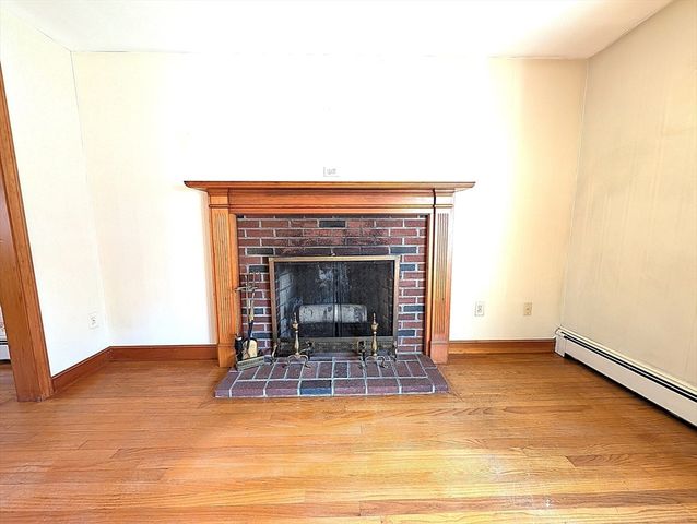 1 Louise St, Maynard, MA 01754