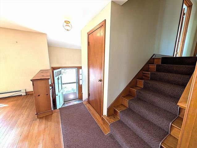 1 Louise St, Maynard, MA 01754