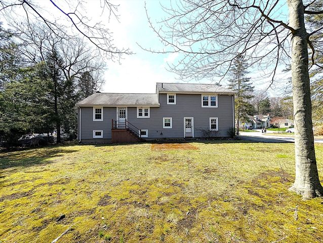 1 Louise St, Maynard, MA 01754