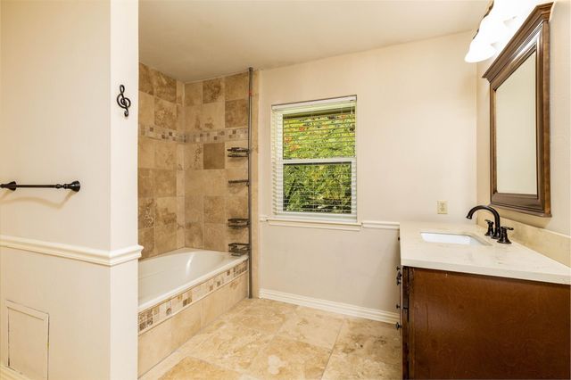 18926 Wildrose Lane, Tomball, TX 77377