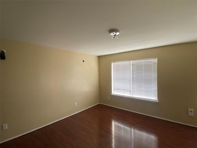 1023 Crow Court, Dallas, TX 75051