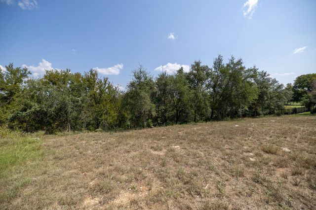 128 Hidden Springs CT, Spicewood, TX 78669