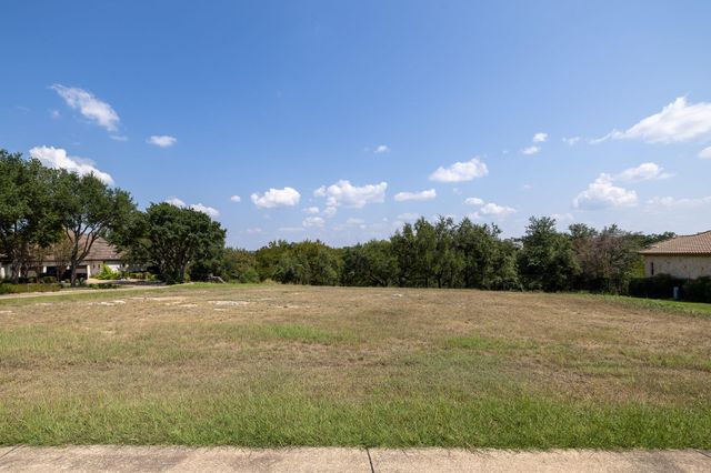 128 Hidden Springs CT, Spicewood, TX 78669