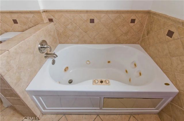 13568 Ottoman, Arleta, CA 91331