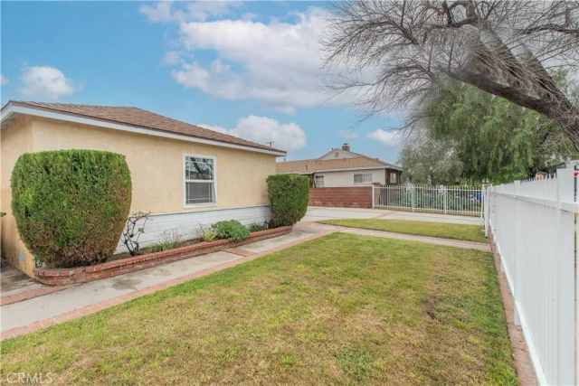 13568 Ottoman, Arleta, CA 91331