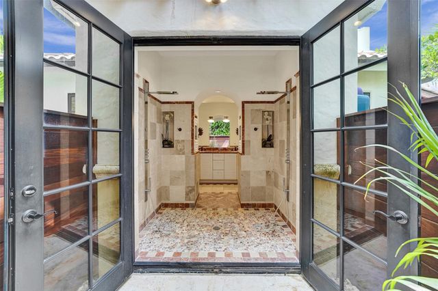 2321 SW 26th Avenue, Fort Lauderdale, FL 33312