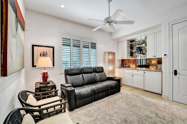 2321 SW 26th Avenue, Fort Lauderdale, FL 33312