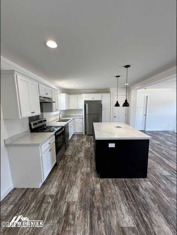 409 Wade Hampton Road, Hampton, SC 29924