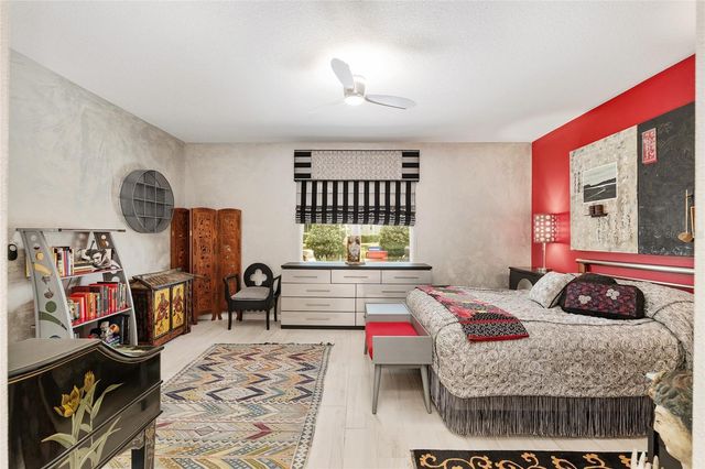 9814 SW 92ND STREET, Ocala, FL 34481