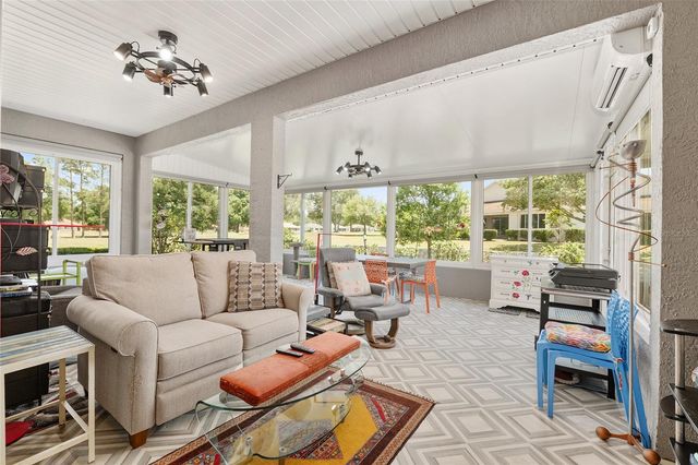 9814 SW 92ND STREET, Ocala, FL 34481
