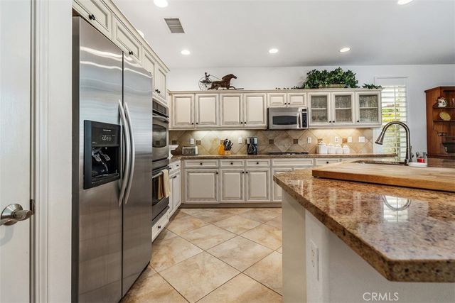 60585 Desert Rose Drive, La Quinta, CA 92253