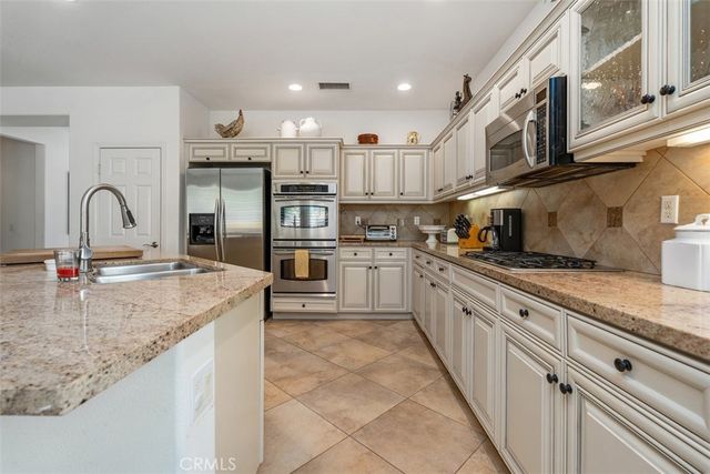 60585 Desert Rose Drive, La Quinta, CA 92253
