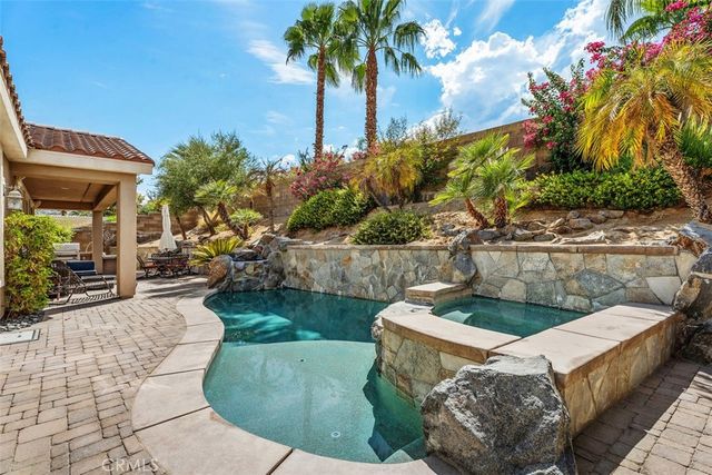 60585 Desert Rose Drive, La Quinta, CA 92253