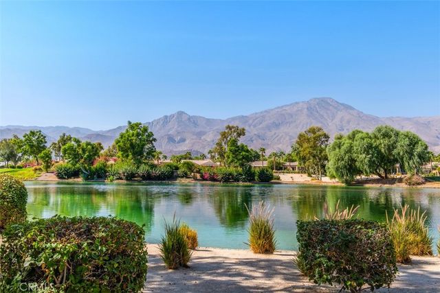 60585 Desert Rose Drive, La Quinta, CA 92253
