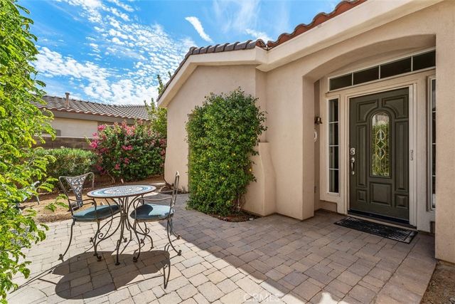 60585 Desert Rose Drive, La Quinta, CA 92253