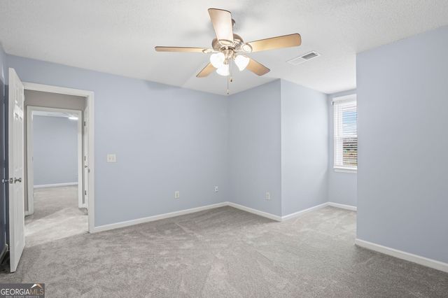 8 Cameron Street, Moreland, GA 30259