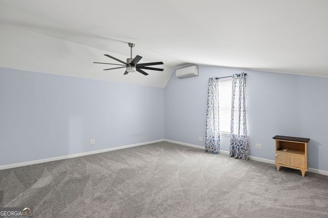 8 Cameron Street, Moreland, GA 30259