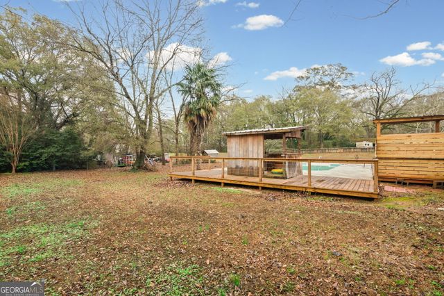 8 Cameron Street, Moreland, GA 30259