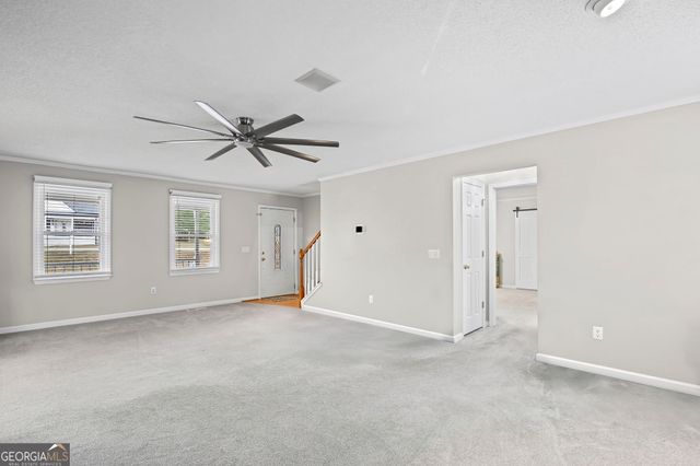 8 Cameron Street, Moreland, GA 30259