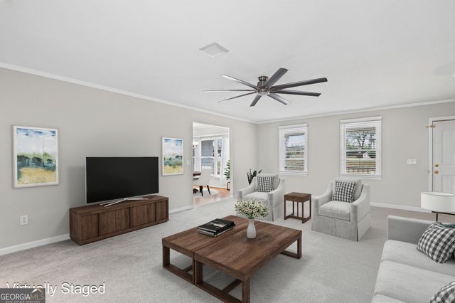 8 Cameron Street, Moreland, GA 30259