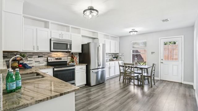 2321 Birch Drive, Little Elm, TX 75068