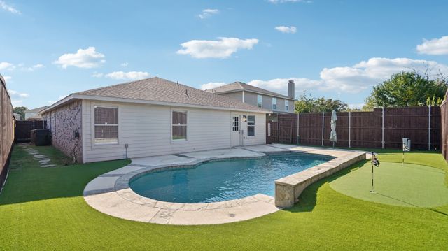 2321 Birch Drive, Little Elm, TX 75068