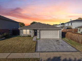 2321 Birch Drive, Little Elm, TX 75068