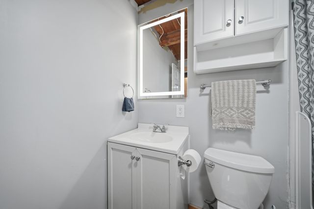 26 Bobolink Lane, Hillsborough, NH 03244
