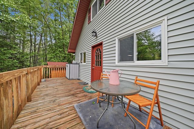 26 Bobolink Lane, Hillsborough, NH 03244