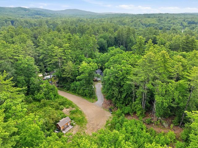 26 Bobolink Lane, Hillsborough, NH 03244