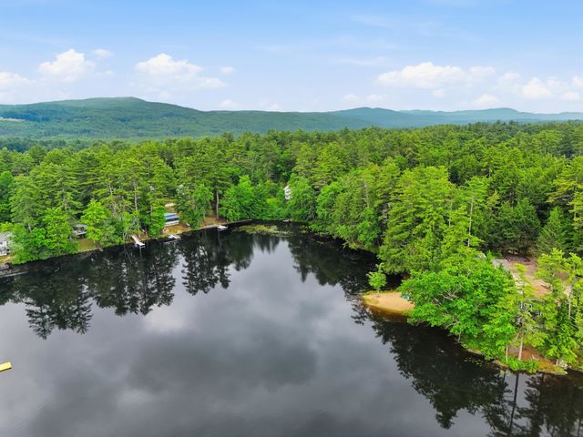 26 Bobolink Lane, Hillsborough, NH 03244