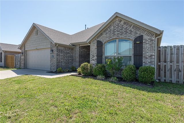 4475 W Barhem Drive, Fayetteville, AR 72704