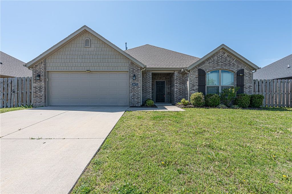 4475 W Barhem Drive, Fayetteville, AR 72704