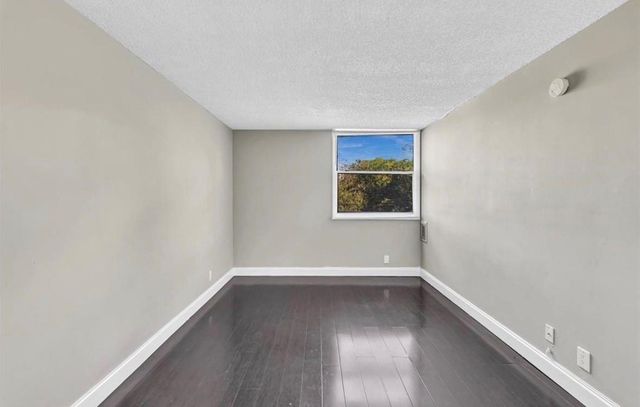 2701 Riverside Drive, Coral Springs, FL 33065